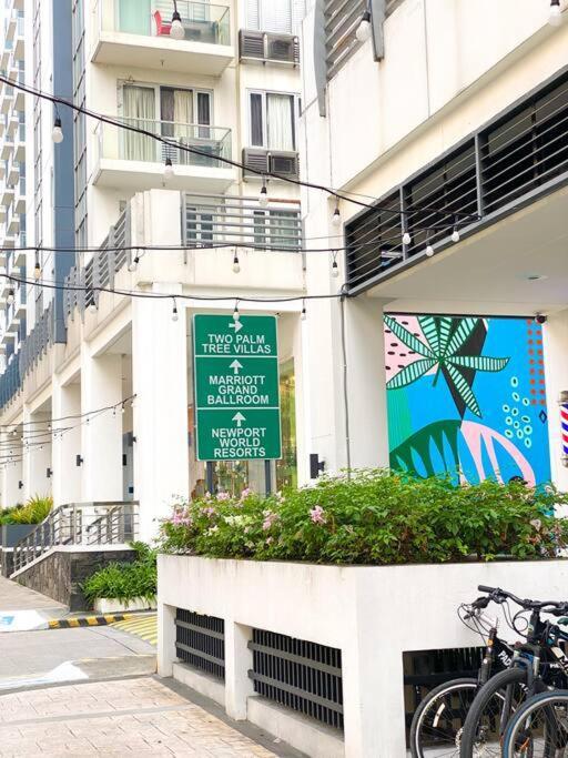 Lovely Unit With Free Wi-Fi & Netflix I Across Naia T3 Airport 마닐라 외부 사진
